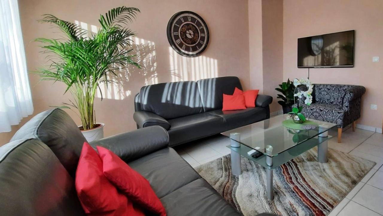 Ferienwohnung Mia ブリュッゲン エクステリア 写真